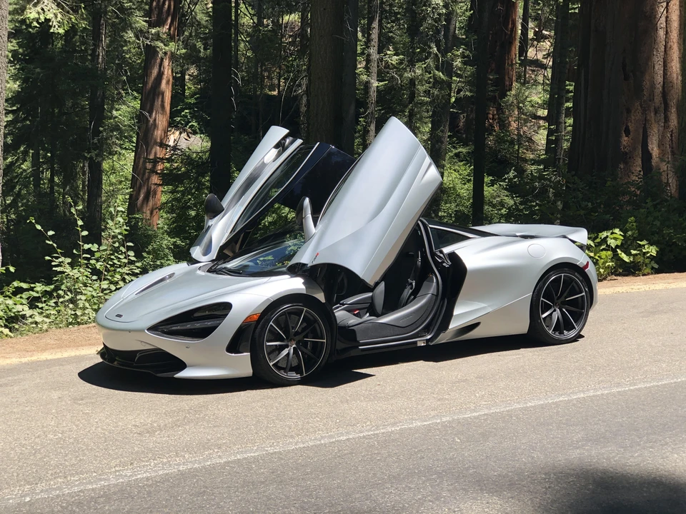 2018 McLaren 720S - Image 14 of 31