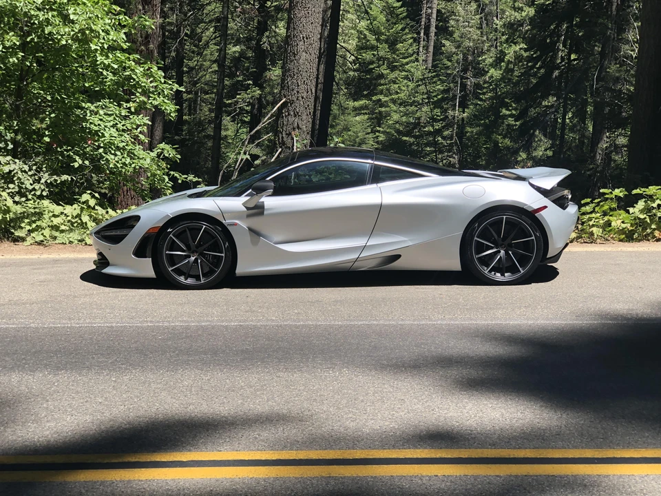 2018 McLaren 720S - Image 15 of 31