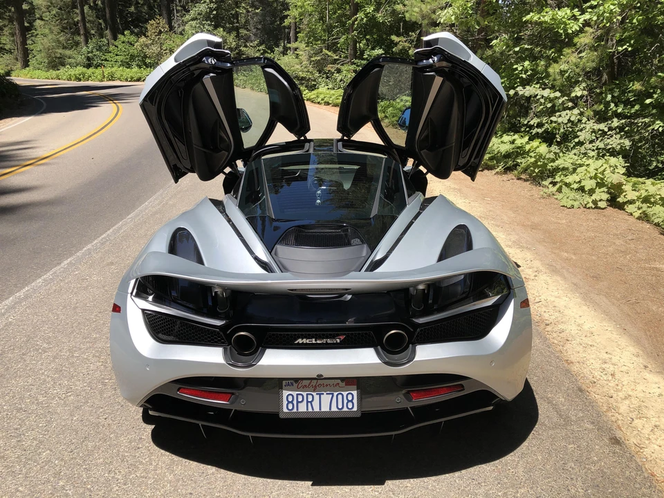 2018 McLaren 720S - Image 4 of 31