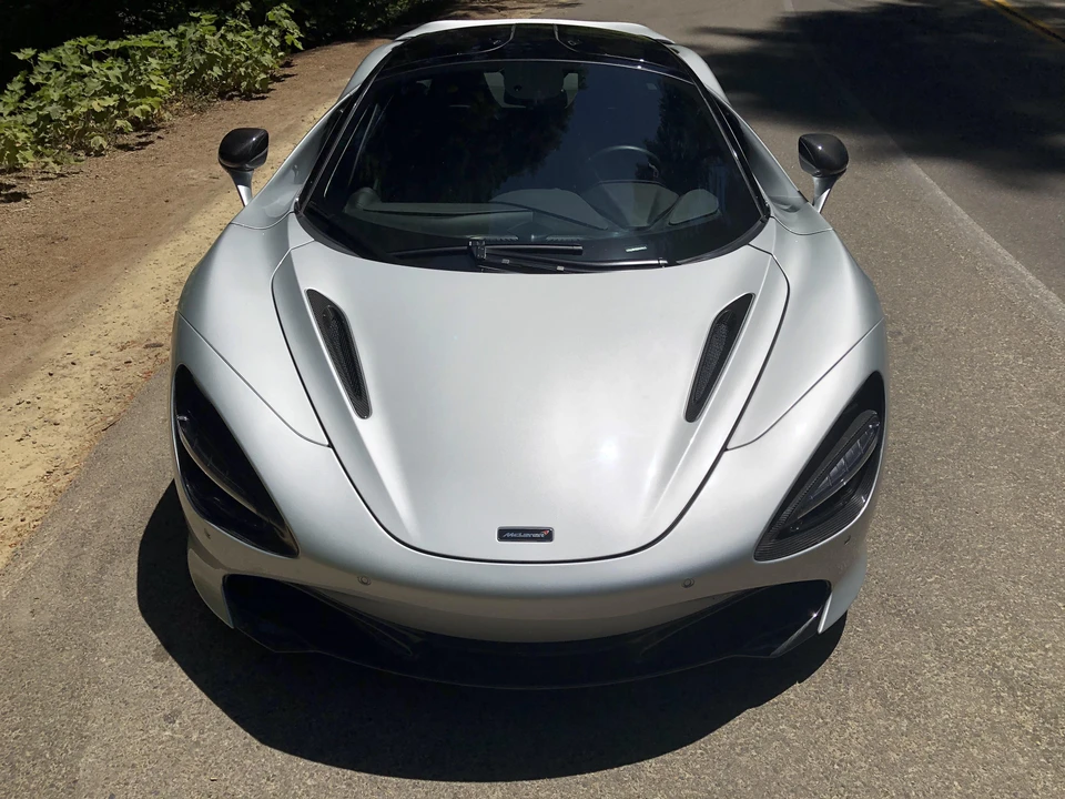 2018 McLaren 720S - Image 3 of 31