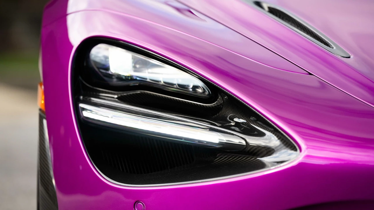 2018 McLaren 720S - Image 12 of 31