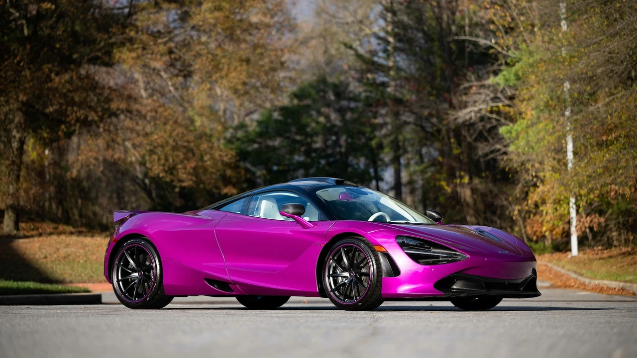 2018 McLaren 720S - Image 13 of 31