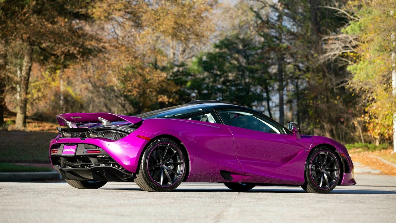 2018 McLaren 720S - Image 14 of 31