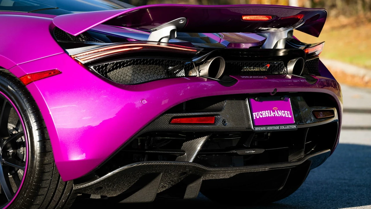 2018 McLaren 720S - Image 22 of 31