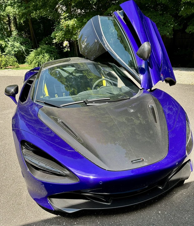 2018 McLaren 720S - Image 10 of 18