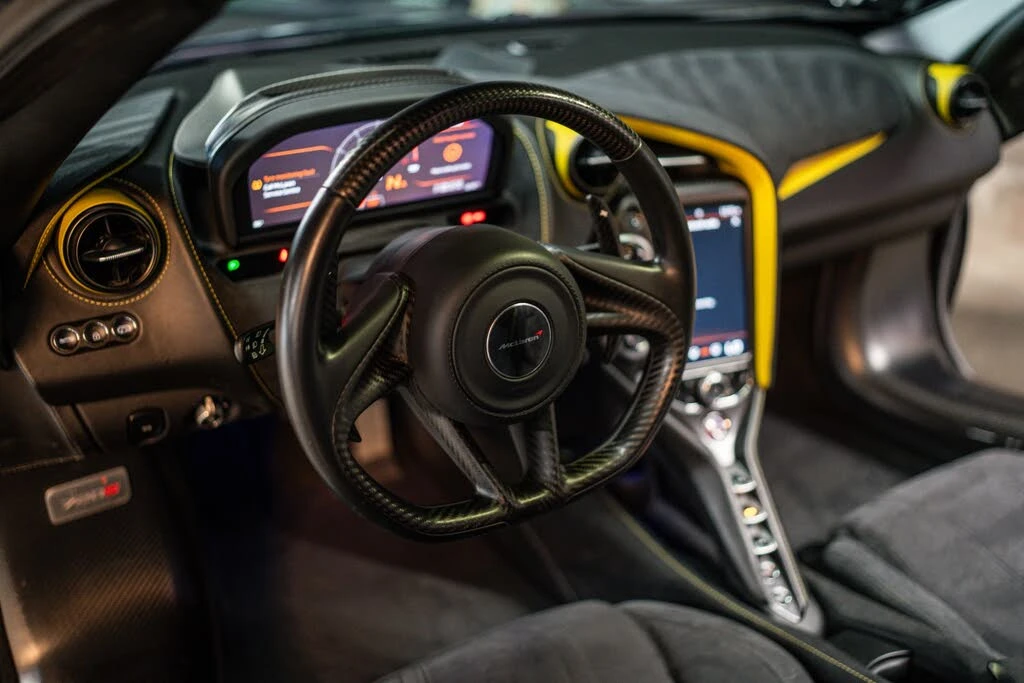 2018 McLaren 720S - Image 10 of 23