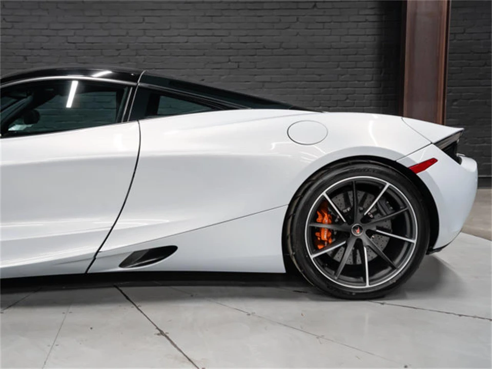 2018 McLaren 720S - Image 14 of 31