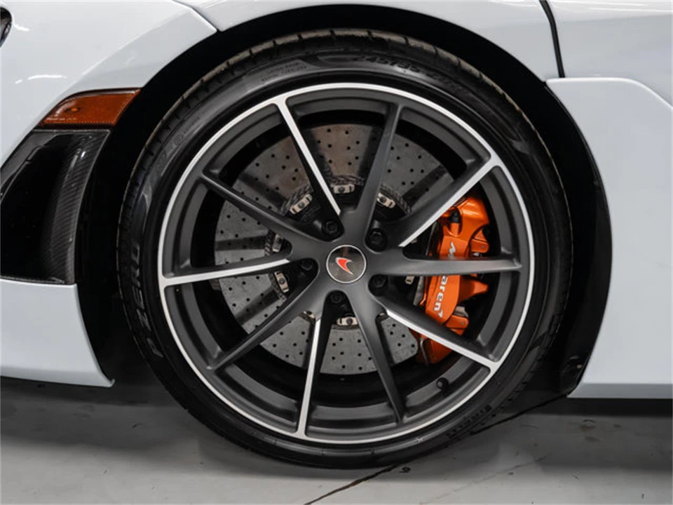 2018 McLaren 720S - Image 15 of 31