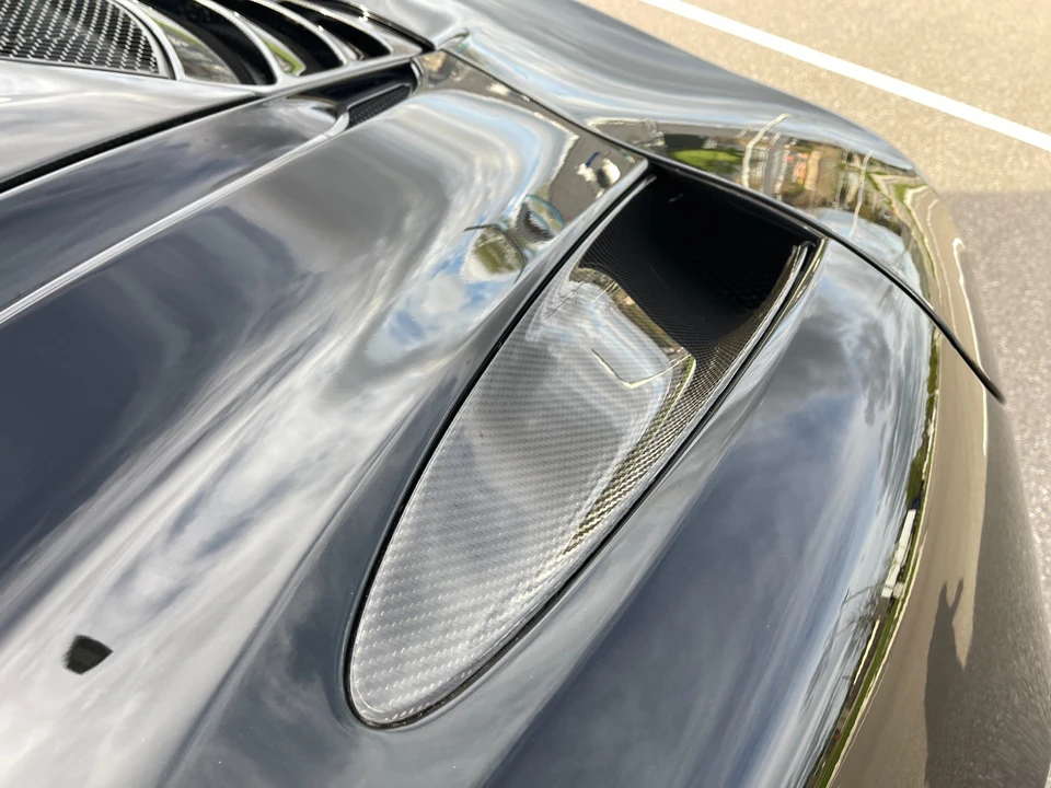 2018 McLaren 720S - Image 18 of 31