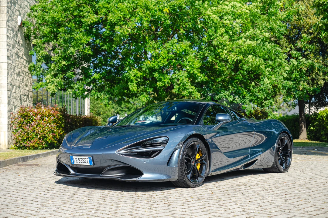 2018 McLaren 720S - Image 4 of 31