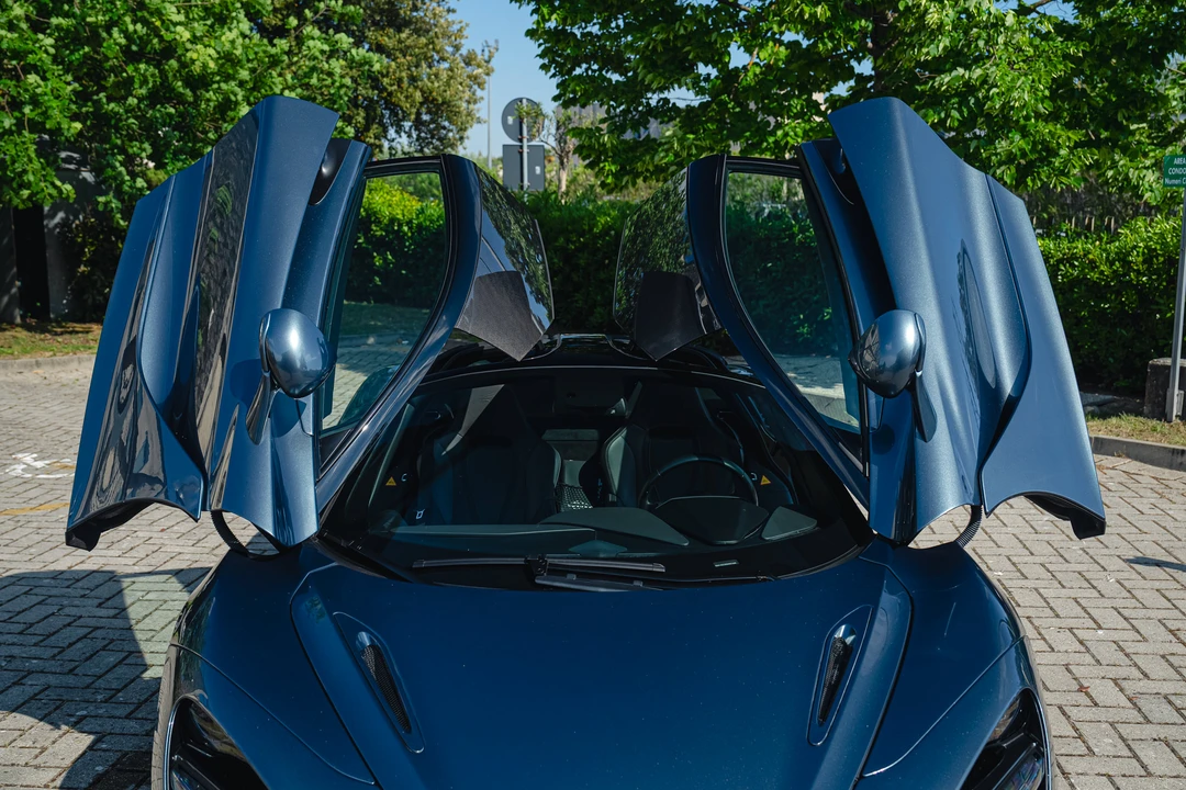 2018 McLaren 720S - Image 21 of 31