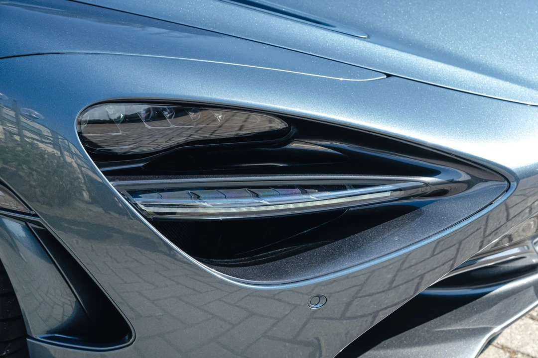2018 McLaren 720S - Image 23 of 31