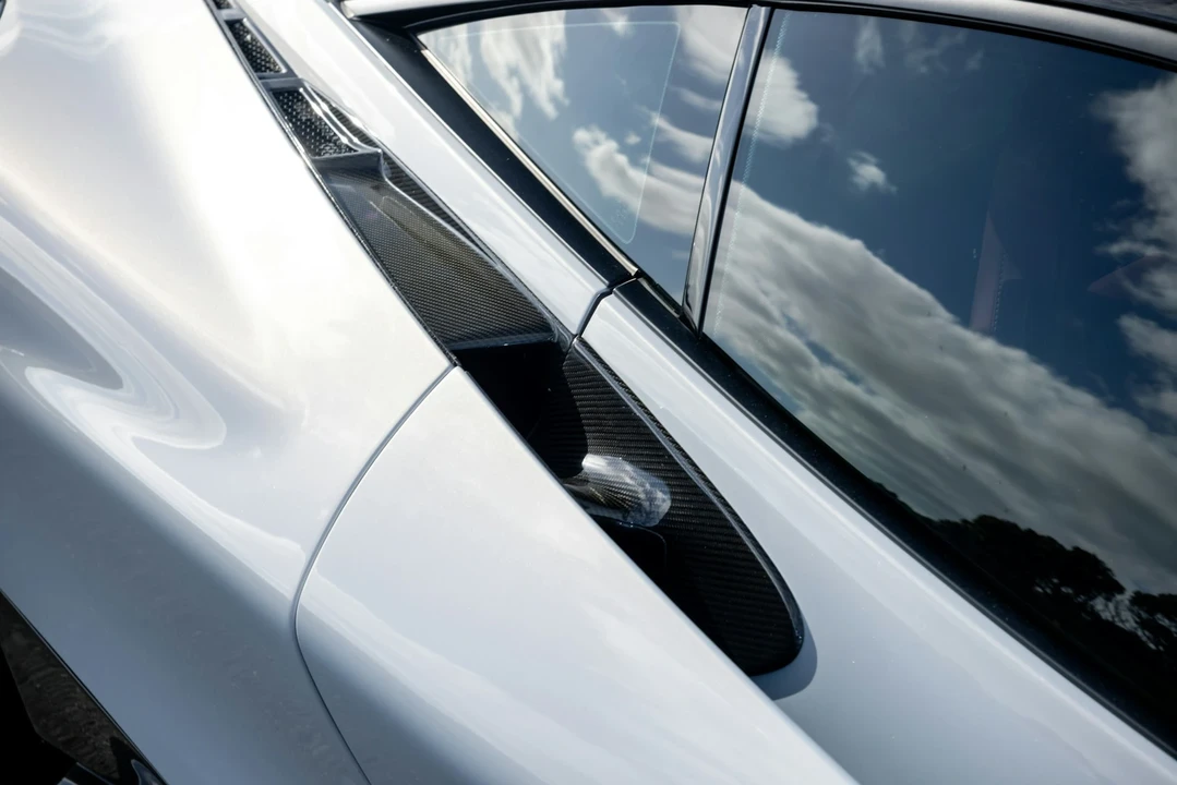 2018 McLaren 720S - Image 14 of 21