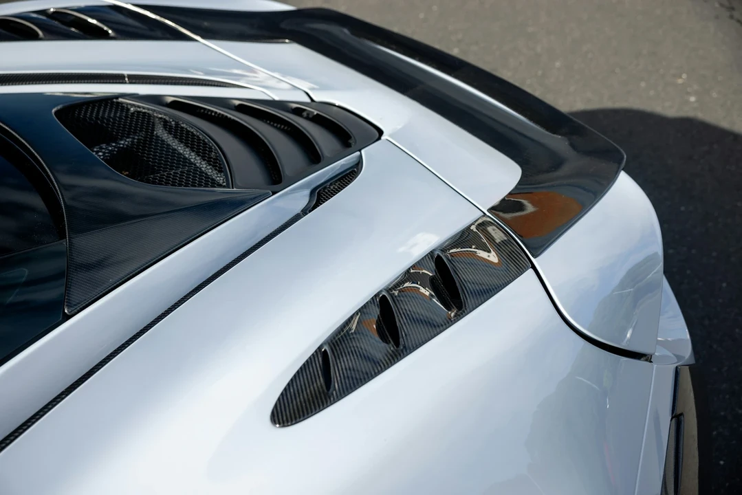 2018 McLaren 720S - Image 17 of 21