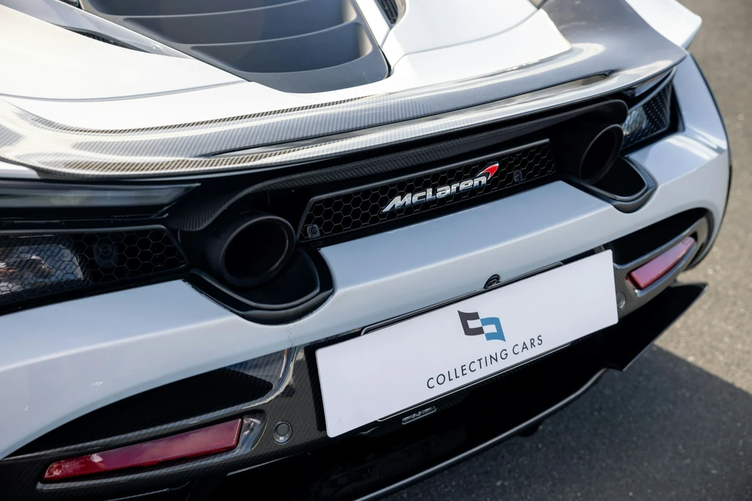 2018 McLaren 720S - Image 18 of 21