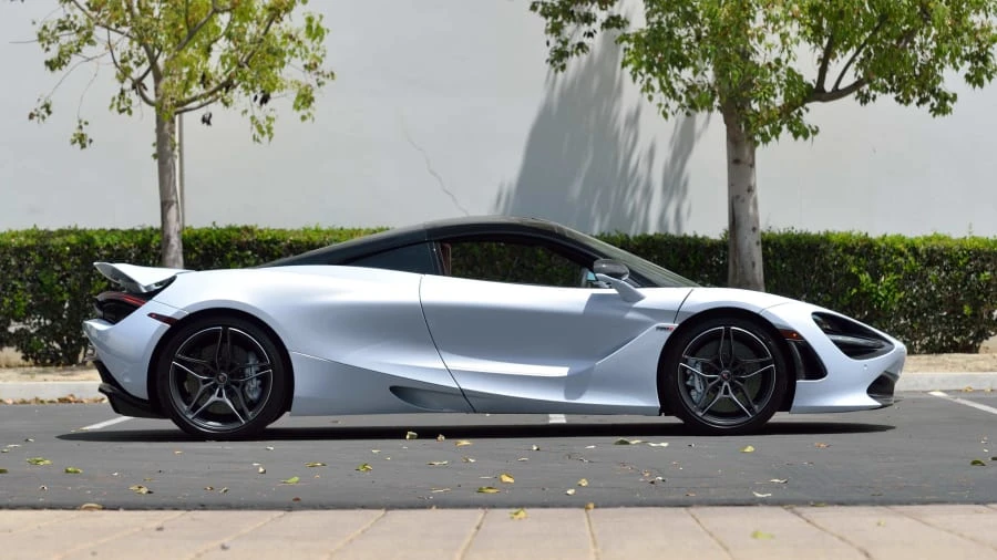 2018 McLaren 720S - Image 2 of 20