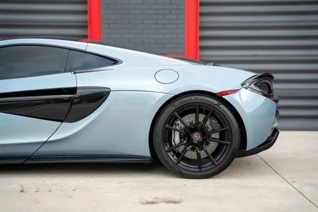 2018 McLaren 570GT - Image 10 of 20