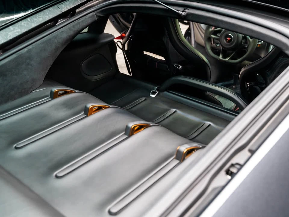 2018 McLaren 570GT - Image 12 of 17