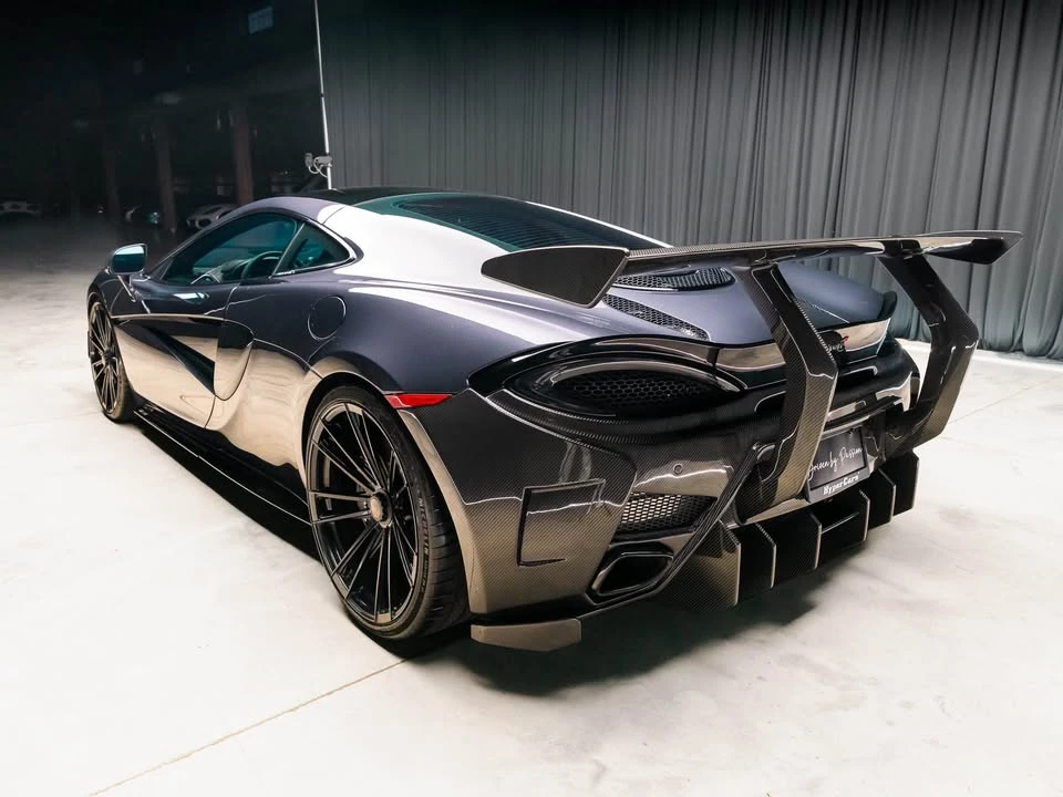 2018 McLaren 570GT - Image 2 of 17