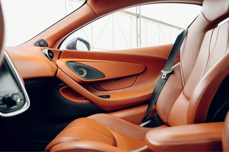 2018 McLaren 570GT - Image 11 of 14