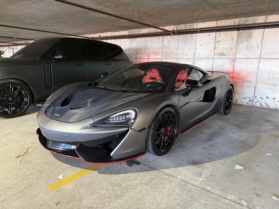 2018 McLaren 570GT - Image 3 of 13