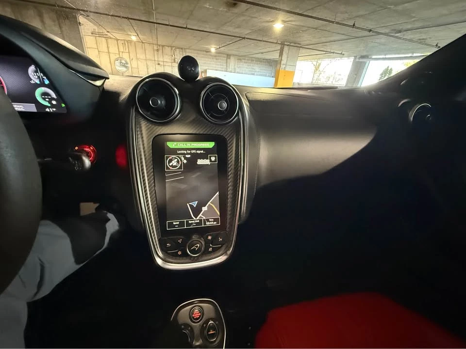 2018 McLaren 570GT - Image 11 of 13