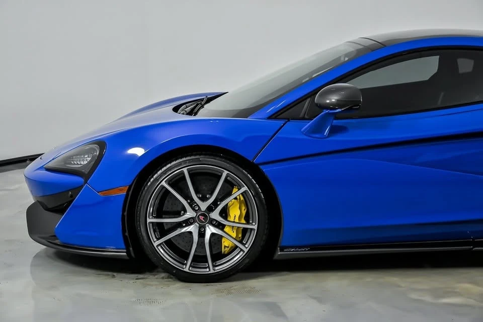 2018 McLaren 570GT - Image 8 of 20