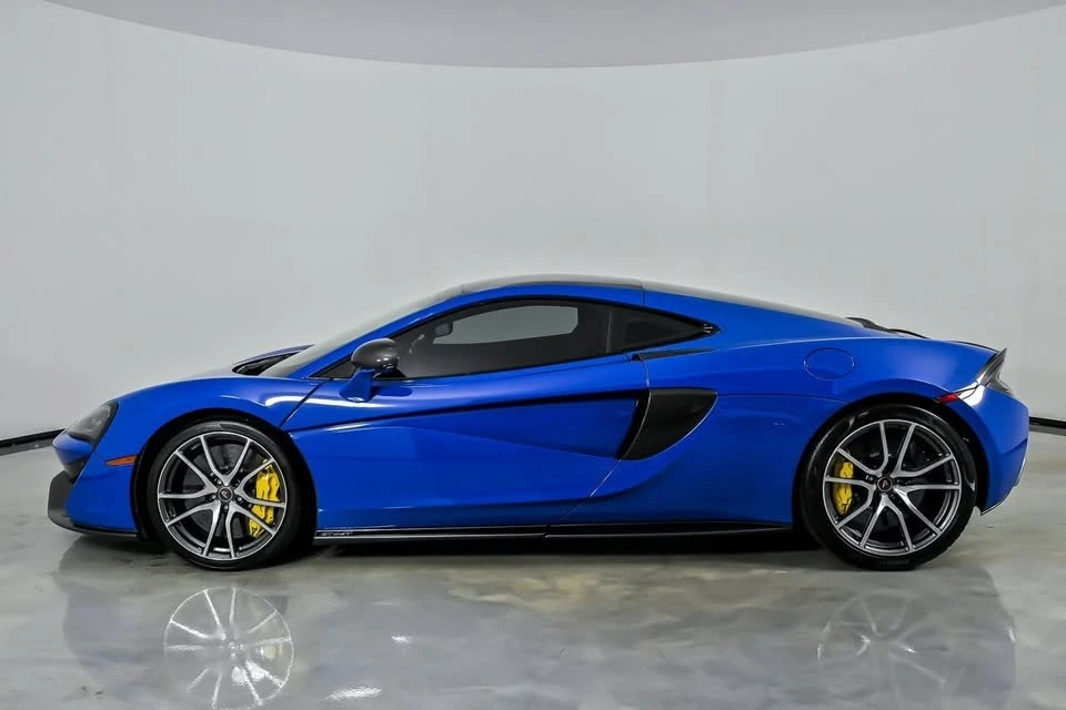 2018 McLaren 570GT - Image 9 of 20