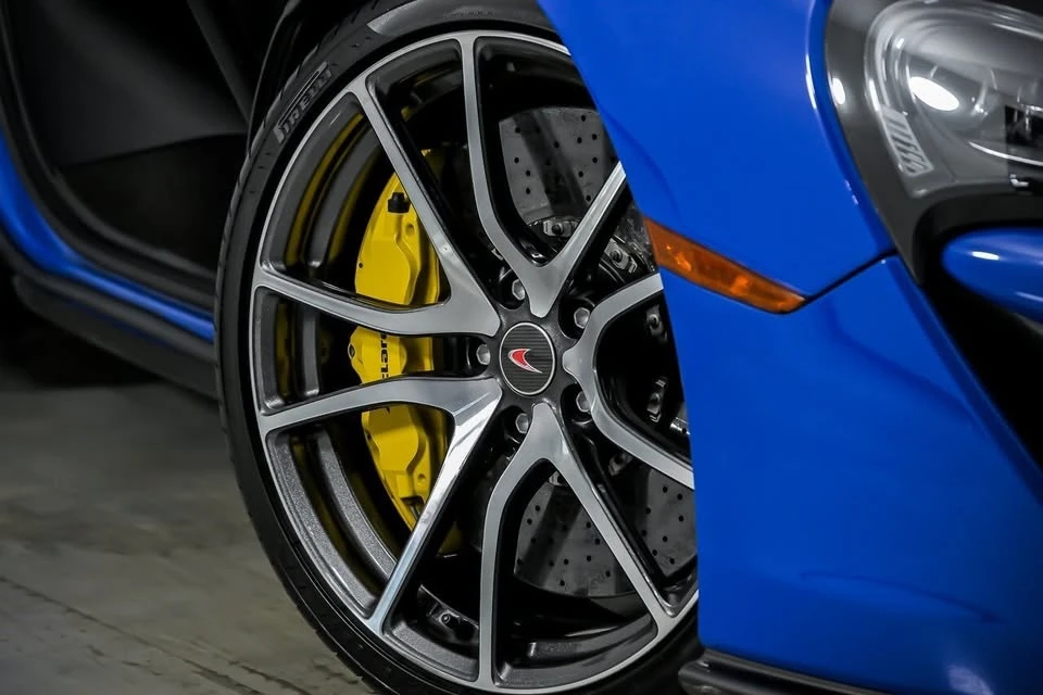 2018 McLaren 570GT - Image 4 of 20