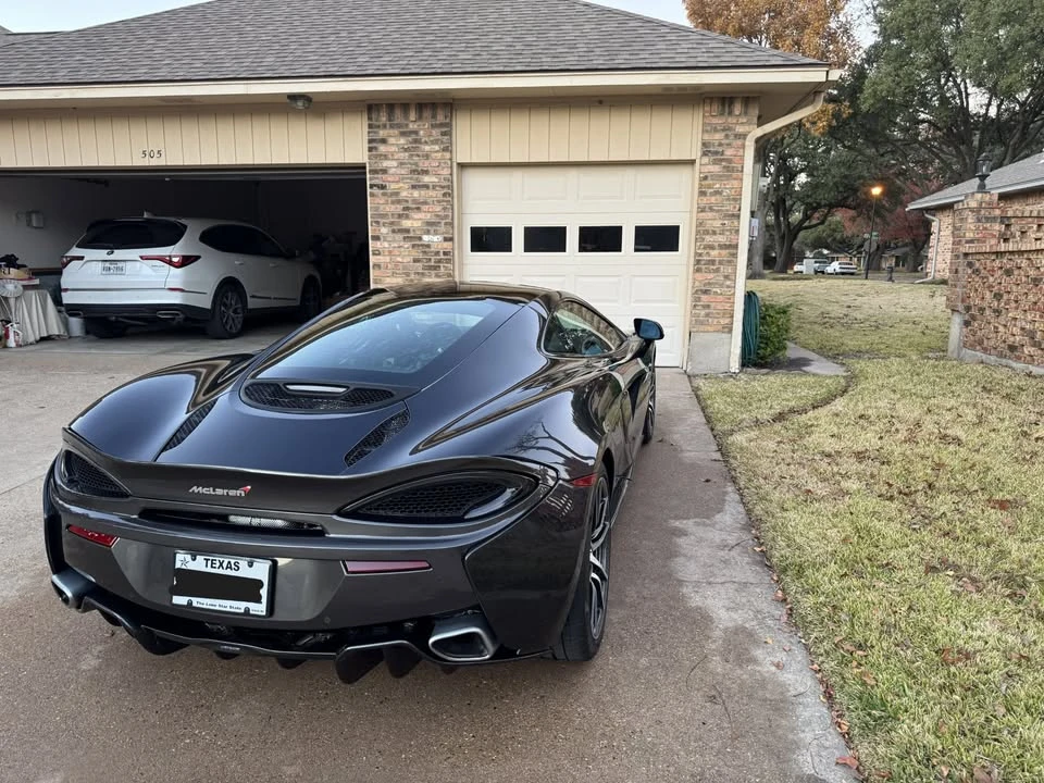 2018 McLaren 570GT - Image 8 of 17