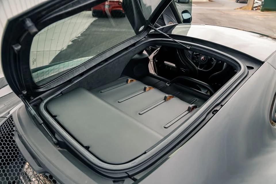 2018 McLaren 570GT - Image 18 of 19