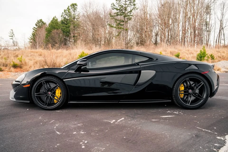 2018 McLaren 570GT - Image 7 of 19