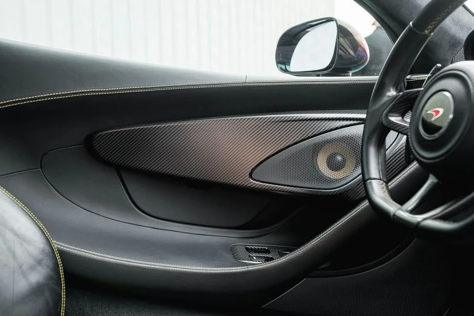 2018 McLaren 570GT - Image 16 of 19