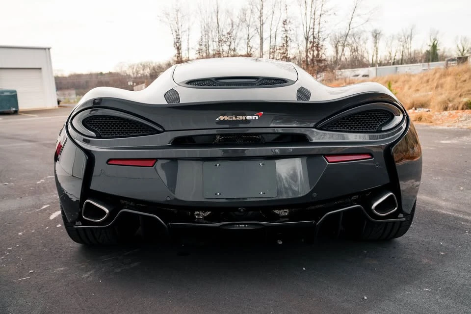 2018 McLaren 570GT - Image 9 of 19