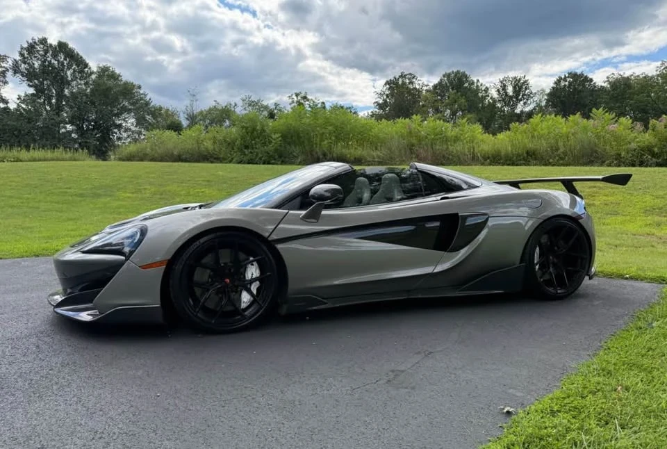2018 McLaren 570S - Image 2 of 10