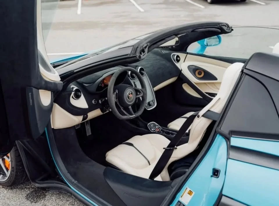 2018 McLaren 570S - Image 4 of 8