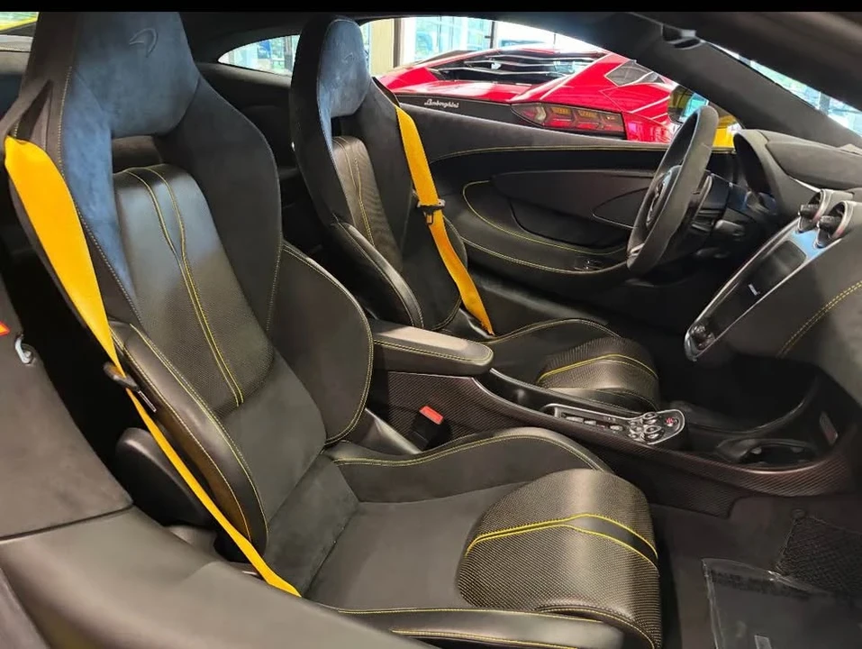 2018 McLaren 570S - Image 4 of 4