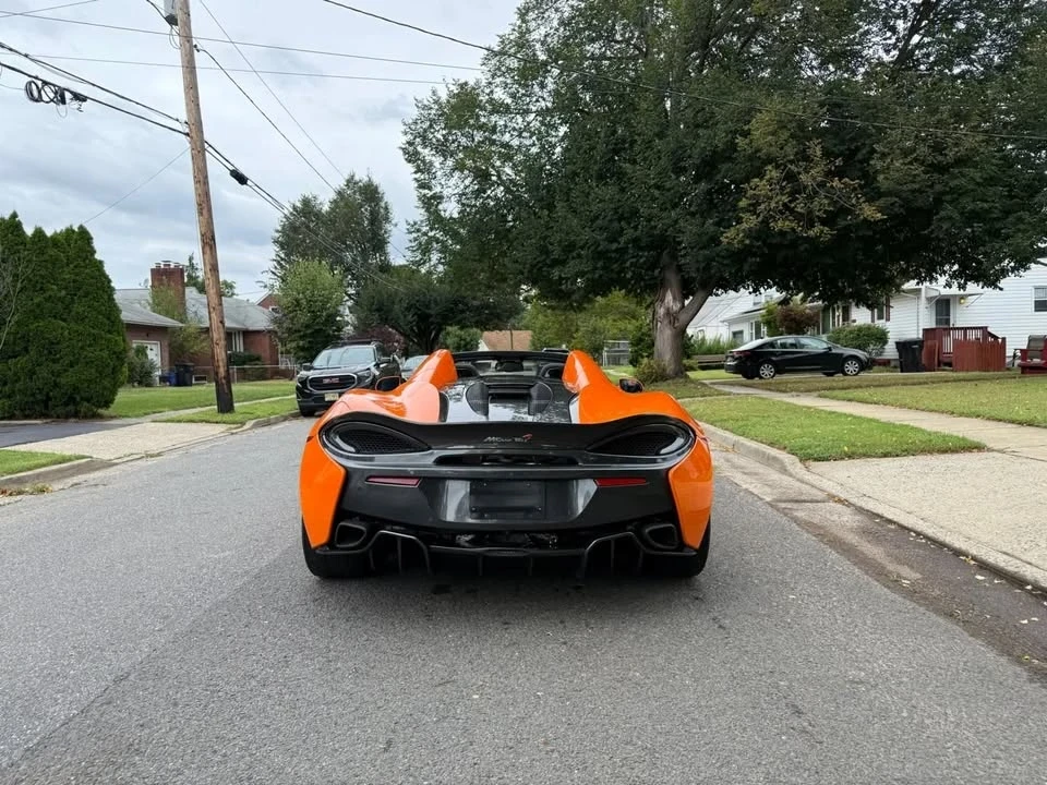 2018 McLaren 570S - Image 7 of 14