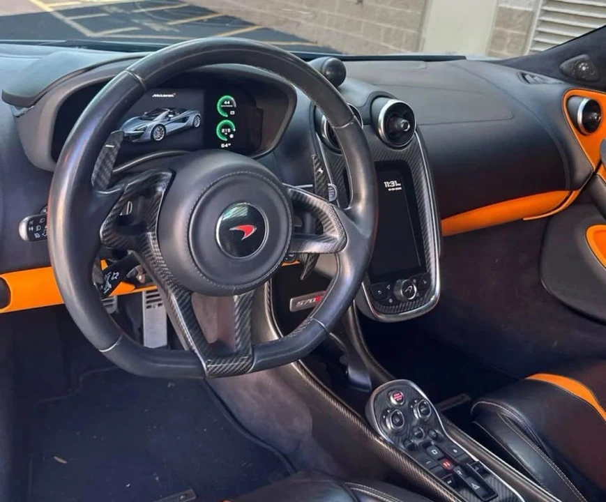 2018 McLaren 570S - Image 2 of 5