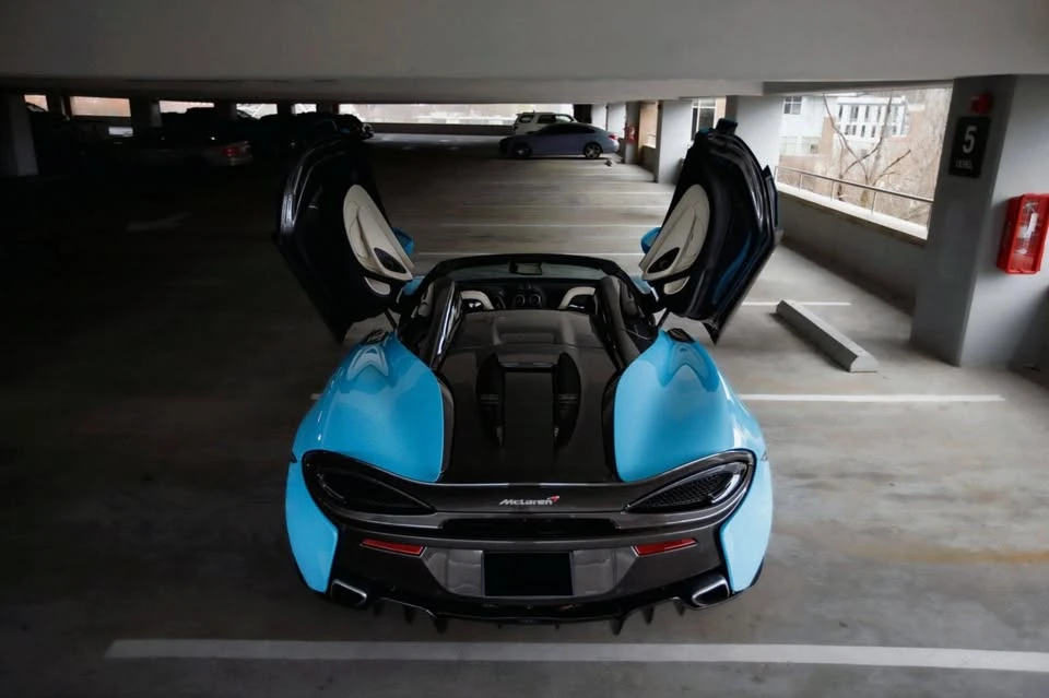 2018 McLaren 570S - Image 11 of 16