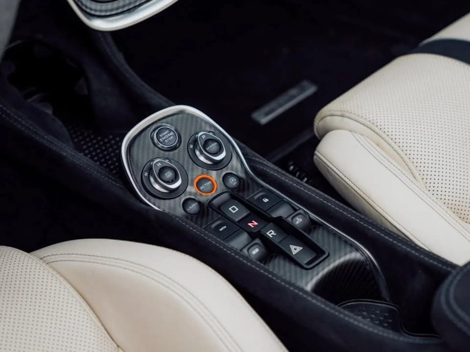 2018 McLaren 570S - Image 6 of 7