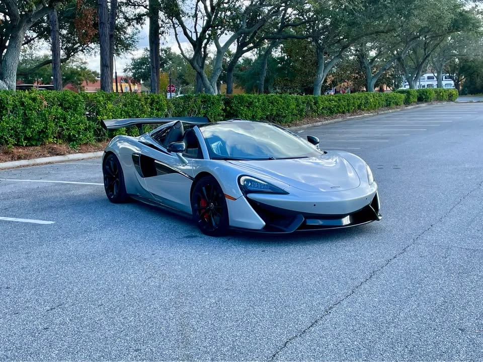 2018 McLaren 570S - Image 4 of 8