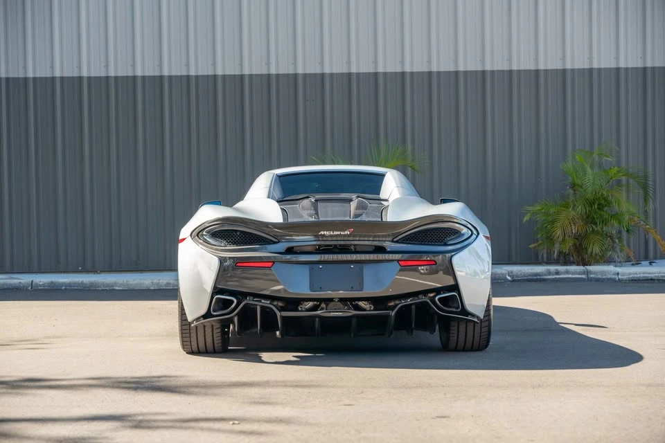 2018 McLaren 570S - Image 4 of 20