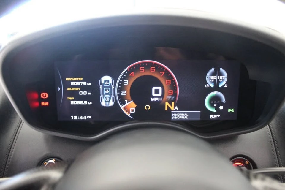 2018 McLaren 570S - Image 12 of 20