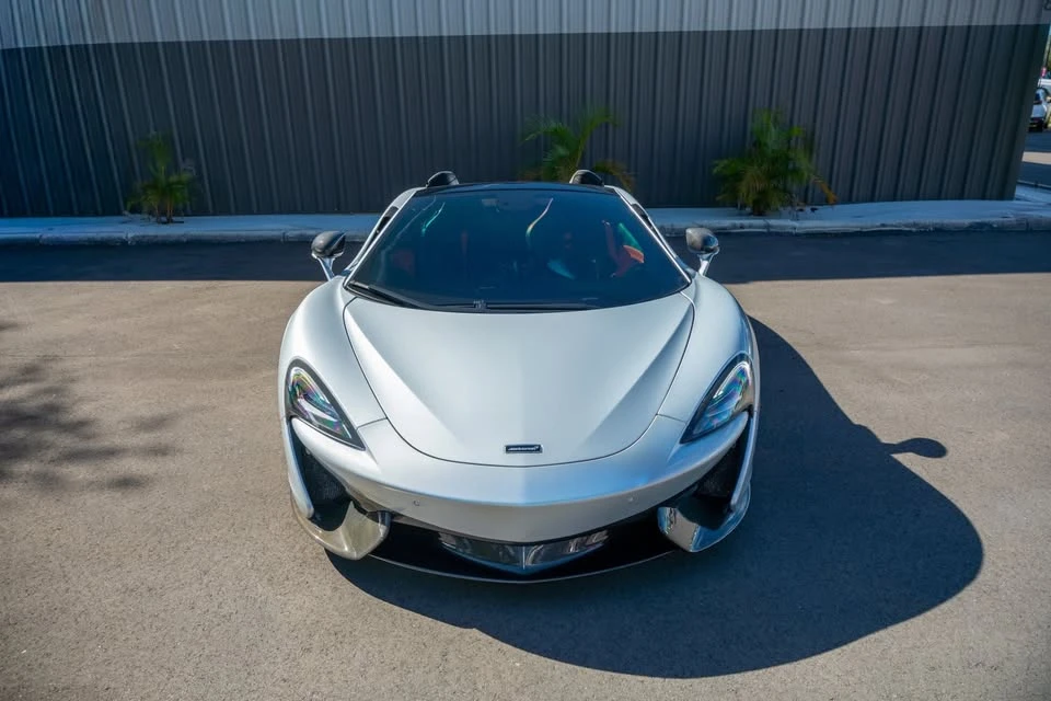 2018 McLaren 570S - Image 11 of 20