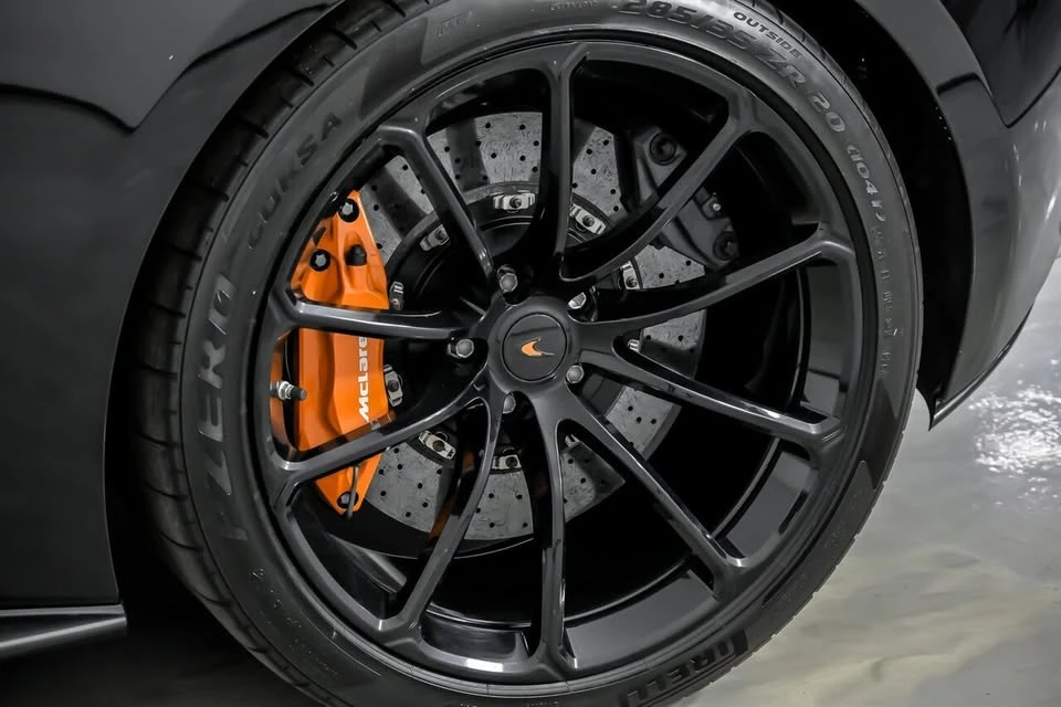 2018 McLaren 570S - Image 18 of 18