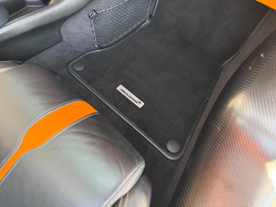 2018 McLaren 570S - Image 9 of 19