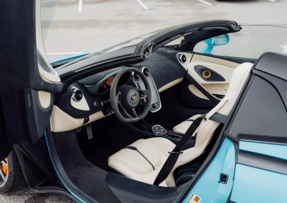 2018 McLaren 570S - Image 8 of 8