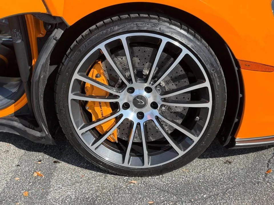 2018 McLaren 570S - Image 5 of 11