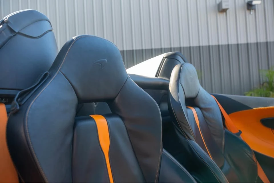 2018 McLaren 570S - Image 11 of 17